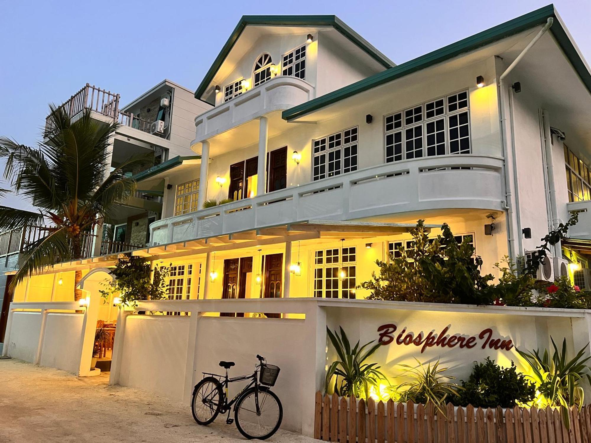 Biosphere Inn Дхаравандхоо Экстерьер фото